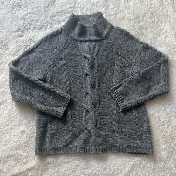 Quinn Cashmere Cable Knit Turtleneck Sweater - Picture 1 of 6